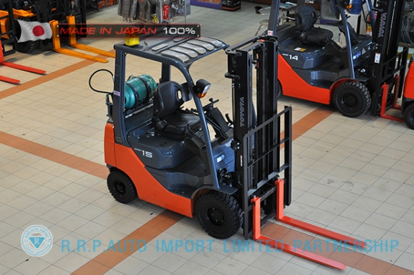 ขายรถโฟล์คลิฟท์มือสอง TOYOTA รุ่น 8FG15-32103 นำเข้าจากประเทศญี่ปุ่น 100\% ไม่เคยใช้งานในไทย