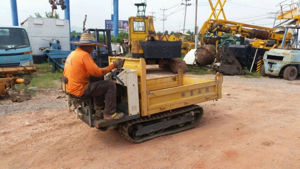 รถบรรทุกตีนตะขาบ ดั๊มเปอร์ KOMATSU CP6DD เครื่อง yanmar แบบ 1 สูบ ยกดั๊มได้ ราคาถูกๆ เหมือนเดิมครับ รถบรรทุกตีนตะขาบ ดั๊มเปอร์ KOMATSU CP6DD เครื่อง yanmar แบบ 1 สูบ ยกดั๊มได้ ราคาถูกๆ เหมือนเดิมครับ