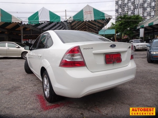 FORD FOCUS 1.8 AT ปี2013