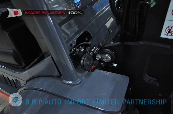 รถโฟล์คลิฟท์พร้อมขาย TOYOTA รุ่น  8FD25-32961 นำเข้าจากประเทศญี่ปุ่น 100\% ไม่เคยใช้งานในไทย