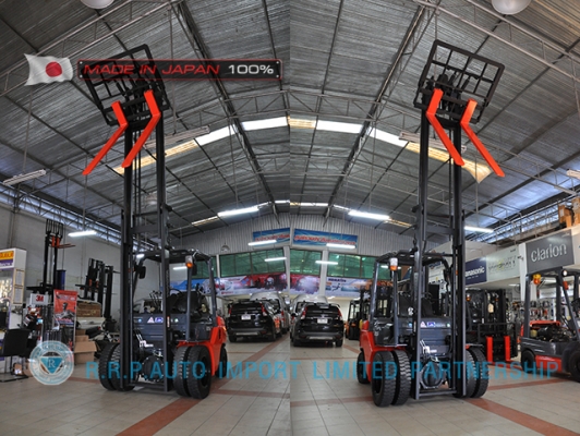 รถโฟล์คลิฟท์พร้อมขาย TOYOTA รุ่น  8FD25-32961 นำเข้าจากประเทศญี่ปุ่น 100\% ไม่เคยใช้งานในไทย