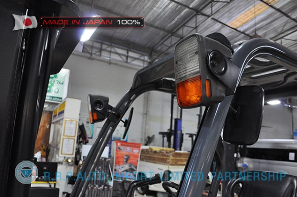 รถโฟล์คลิฟท์พร้อมขาย TOYOTA รุ่น  8FD25-32961 นำเข้าจากประเทศญี่ปุ่น 100\% ไม่เคยใช้งานในไทย