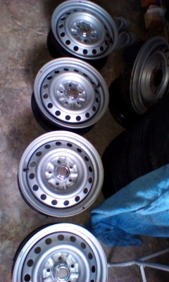 กะทะล้อ15 ไทรทรัล-ตู้หัวจรวด ชุด1500บ. ส่งได้ทั่วไทย โทร0995357594 ยุ้นครับ