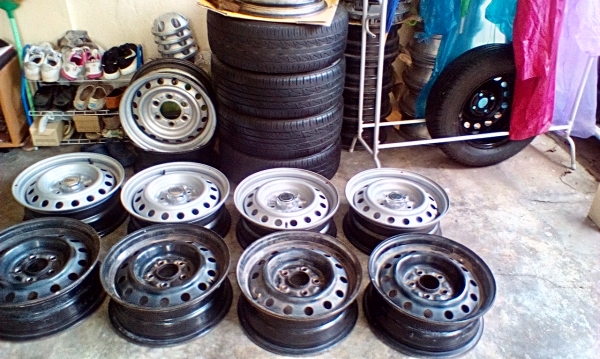 กะทะล้อ15 ไทรทรัล-ตู้หัวจรวด ชุด1500บ. ส่งได้ทั่วไทย โทร0995357594 ยุ้นครับ