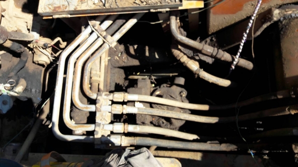 ขาย แบคโฮ HITACHI EX140-1 เอกสารใบซื้อขาย รถใช้งานได้ปกติ ราคาต่อรองได้