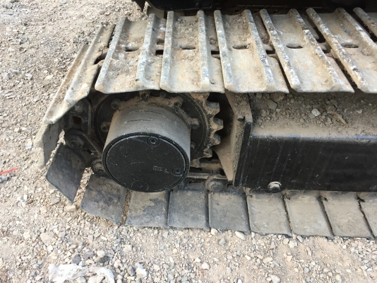 ขายรถขุด HITACHI EX30 ปั้มนิ้ว คอนโทนน้ำมัน โซ่เหล็ก มีไลน์หัวกระแทก สภาพพร้อมใช้