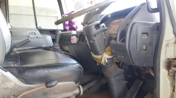 ขายด่วน 10ล้อ HINO FM3M ดั้ม เครื่องเกียร์ด คัชชีสวย สภาพพร้อมใช้งาน ยางพร้อมใช้ มีระบบลากลูก เอกสารเล่มทะเบียน