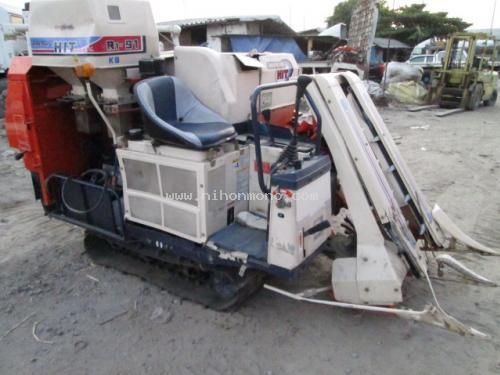 รถเกี่ยวข้าวนั่งขับ KUBOTA  R1-91 รหัสสินค้า14002150 ดีเชล 2 สูบ ขนาด 8.5แรง Line ID : nihonmono