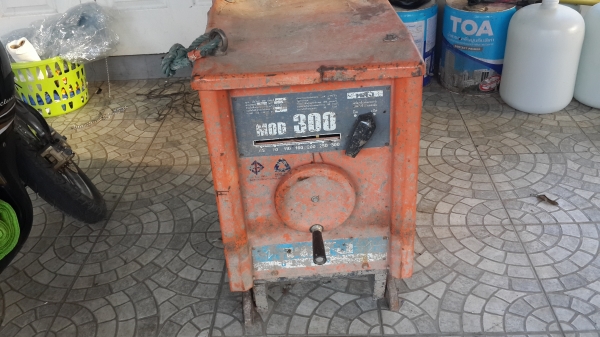 ตู้พลัง 300 A 220 V พร้อมสายเชื่อม ตู้พลัง 300 A 220 V พร้อมสายเชื่อม