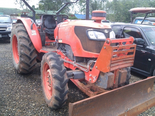 ขายรถไถคูโบต้าM7040DTมีเล่มตามสภาพ