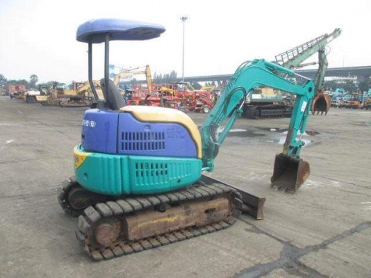 ขายรถขุด ยี่ห้อ: KOMATSU  แบบ: PC27MR-1 (รุ่น9) รถเก่านอกนำเข้าจากญี่ปุ่น  มีเอกสารใบอินวอย รถไม่เคยผ่านการใช้งานในไทย100\% สนใจติดต่อ : 099-907-9273 กิ๊ฟ กมลชนก