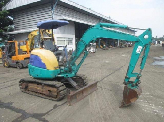 ขายรถขุด ยี่ห้อ: KOMATSU  แบบ: PC27MR-1 (รุ่น9) รถเก่านอกนำเข้าจากญี่ปุ่น  มีเอกสารใบอินวอย รถไม่เคยผ่านการใช้งานในไทย100\% สนใจติดต่อ : 099-907-9273 กิ๊ฟ กมลชนก