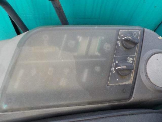 ขายรถขุด ยี่ห้อ: KOMATSU  แบบ: Pc40-7 รถเก่านอกนำเข้าจากญี่ปุ่น  มีเอกสารใบอินวอย รถไม่เคยผ่านการใช้งานในไทย100\%  สนใจติดต่อ : 099-907-9273 กิ๊ฟ กมลชนก