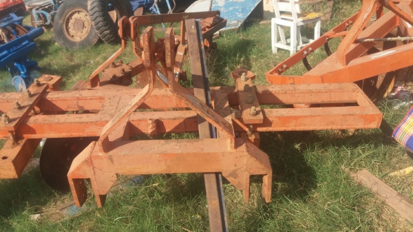 ผาลยกร่องkkใส่47แรงขึ้นไป ผาลยกร่องkkใส่47แรงขึ้นไป