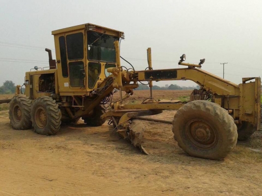 cat 140g 72v ตู้แอร์ ลิปเปอร์หลัง ซีเรียล9xxx   เอกสารเล่มทะเบียน ราคา 2,300,000 ต่อรองได้