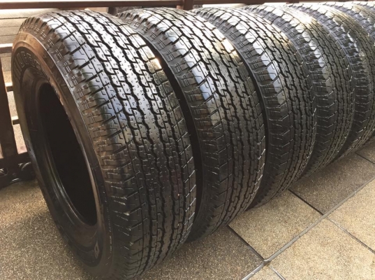 ยาง Bridgestone 245 70 16 ปี16 รอบนี้มา 4ชุด ดอกเต็ม ราคาไม่แพง