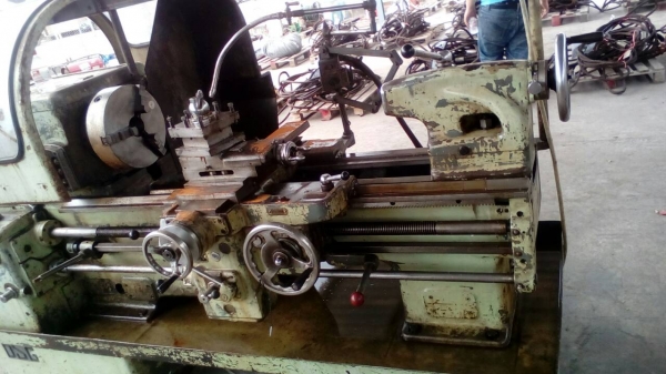 แท่นกลึงเก่า อังกฤษ