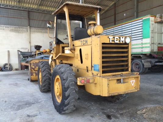 ขายรถตัก TCM รุ่น STD30 สภาพดีพร้อมใช้งาน (เจ้าของขายเองถ้าสนใจราคาคุยกันได้ครับ)