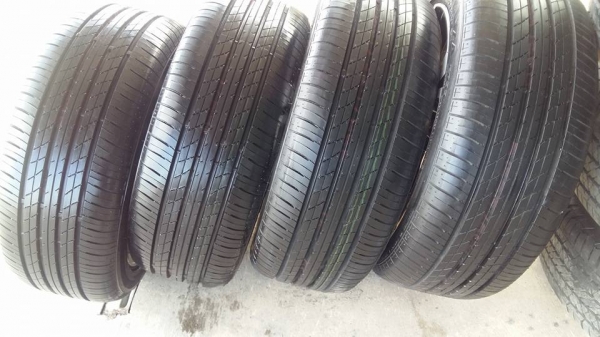 ขายล้อแม็กป้ายแดง civic fc 17" พร้อมยางปี16 สนใจติดต่อ ร้าน ก.เจริญการยาง ครับ 081-3747940 ขายล้อแม็กป้ายแดง civic fc 17" พร้อมยางปี16 สนใจติดต่อ ร้าน ก.เจริญการยาง ครับ 081-3747940