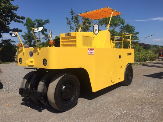 รถบด 9 ล้อยาง SAKAI 5309 FROM JAPAN สนใจติดต่อ 063-9316985 ID LINE : 0639316985 ครับ