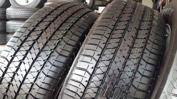 ขายล้อแม็กป้ายแดง d-max 18" พร้อมยางปี16 สนใจติดต่อ ร้าน ก.เจริญการยาง ครับ 081-3747940 ขายล้อแม็กป้ายแดง d-max 18" พร้อมยางปี16 สนใจติดต่อ ร้าน ก.เจริญการยาง ครับ 081-3747940