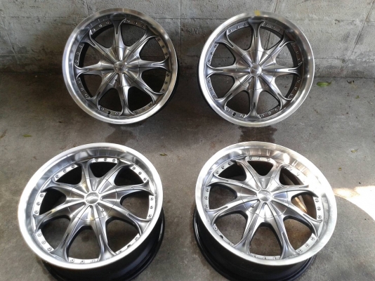 ขอบ17นิ้ว5รู100/114 ชุดนี้ ราคา 7300 บาท