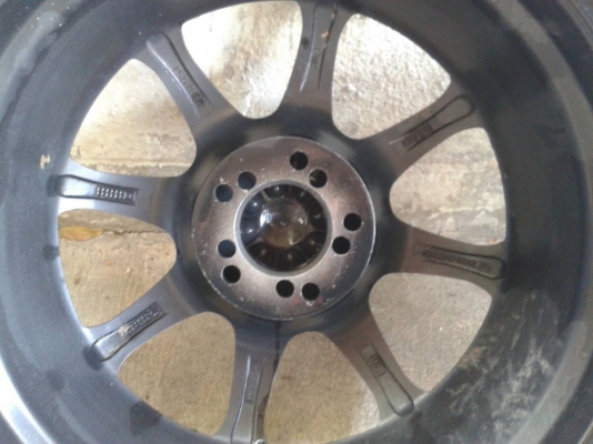 ขอบ17นิ้ว5รู100/114 ชุดนี้ ราคา 7300 บาท