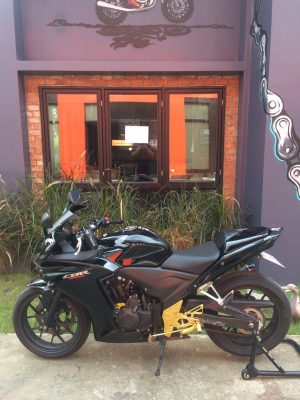 ขาย HONDA CBR500 สีดำ ปี 2013 มือ 2 วิ่งน้อย สภาพนางฟ้า