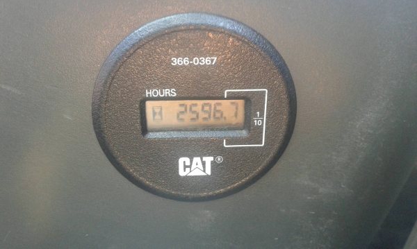 ขายรถแบคโฮ CAT 320 D GC เอกสารเล่มทะเบียน 2596 ชม.ราคา 2150000