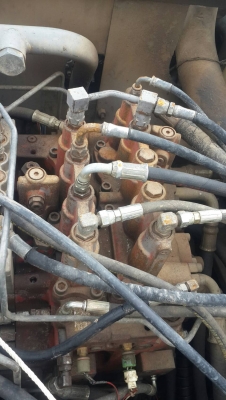 รถแบคโฮ HITACHI EX200-5