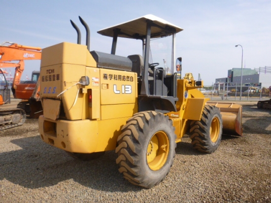 ขายรถตัก TCM L13