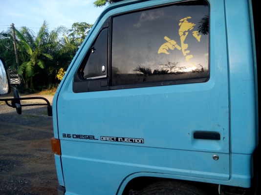 ด่วนลดราคา .6 ล้ออีซูสุ NKR 110. แรงม้า เดิมๆทั้งคัน (รถห้างแท้)  พร้อมใช้งาน เล่มพร้อม