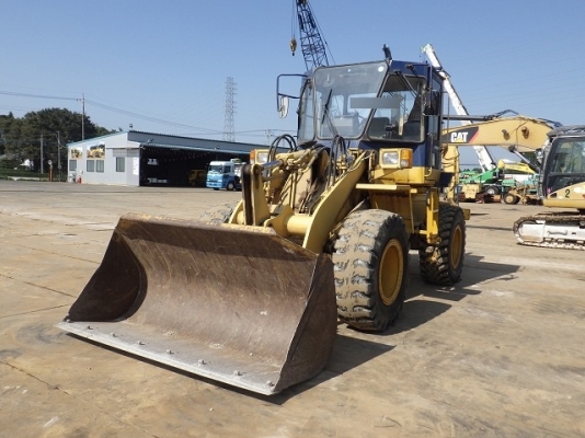 ขายรถตัก KOMATSU WA200-1