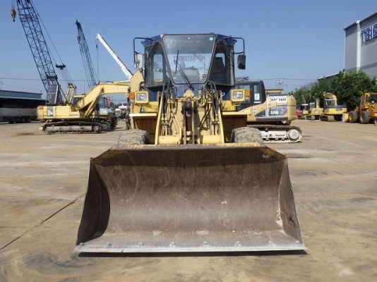 ขายรถตัก KOMATSU WA200-1