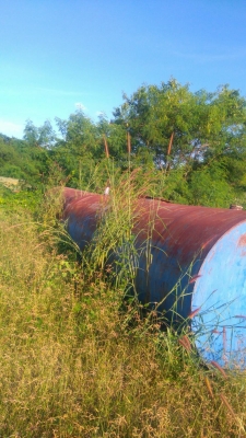 ขายด่วน. ถัง9000ลิตร. มี2ใบ ใบละ40000 เหล็กหนามาตรฐาน