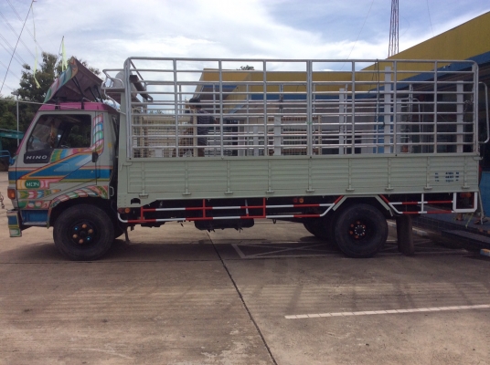 ขาย Hino Fc 120( ชุปเปอร์เสี่ย )ยาว 5.5 ม เครื่องดี ยางดี ครัทชีสวย ขาย 450,000 บาท ศุภากร 081-19031 ขาย Hino Fc 120( ชุปเปอร์เสี่ย )ยาว 5.5 ม เครื่องดี ยางดี ครัทชีสวย ขาย 450,000 บาท ศุภากร 081-19031