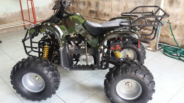 ATV 125cc. ดิสหน้า-หลัง เกียร์ออโต้ เดินหน้า-ถอยหลัง เครื่องแน่น ยางดอกเต็ม สภาพน้องๆ ป้ายแดง สนใจโทรสอบถามครับ 089-4898436