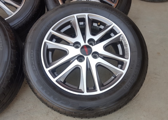 ขายล้อTOYOTA VIOS TRD ยางปี 0316  4 ล้อ