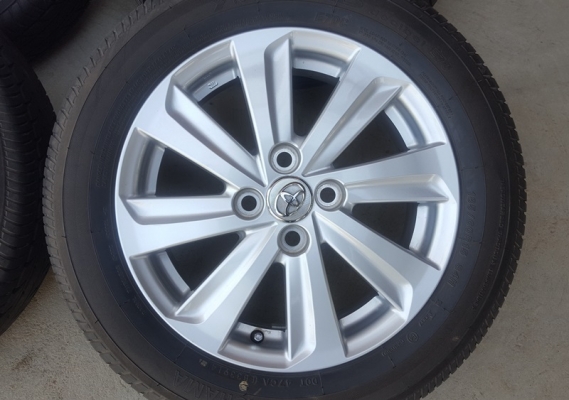 ขายล้อTOYOTA New VIOS ยางปี 3914 4 ล้อ