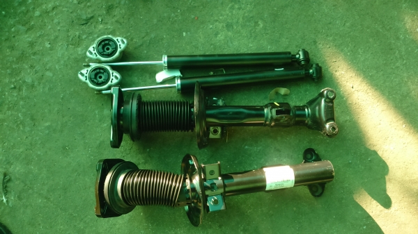 ขายอะไหล่เบนซ์w204. C200