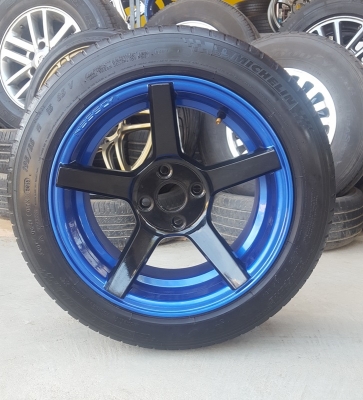 ขายล้อVOSSEN CV3 15 4รู100 หน้า8.25 ET25 ยางปี13 4 ล้อ