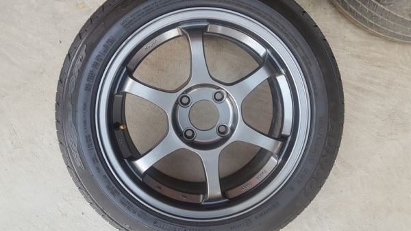 ขายล้อSSR ขอบ15 4รู100 หน้า7 ET38 ยางปี13  4 ล้อ