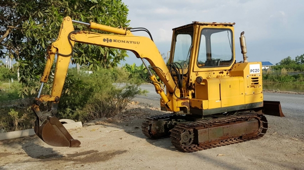 ขายด่วนรถแบคโฮKOMATSUโคมัสซูPC20เครื่องโคมัสซูเครื่องดีปั่มแรงรถนอกเพิ่งนำเข้ามาใหม่ยังไม่เคยใช้งานในเมืองไทยเลย ขายด่วนรถแบคโฮKOMATSUโคมัสซูPC20เครื่องโคมัสซูเครื่องดีปั่มแรงรถนอกเพิ่งนำเข้ามาใหม่ยังไม่เคยใช้งานในเมืองไทยเลย