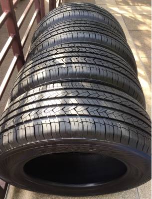 ยาง FARROAD 265 60 18 กลางปี16 ดอกป้ายแดง ตุ่มหน้ายางอยู่ครบ ราคาไม่แพง