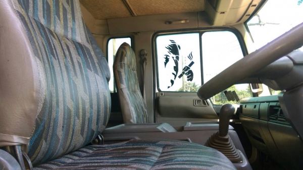 ขายหัวคัทซีสิบล้อ HINO 1J (ทู) เครื่อง 220 แรง ปี 44 เดิมๆ ตามรุ่น รับประกันความสวย ยางเรเดียนแท้ ทะเบียนพร้อม ขายหัวคัทซีสิบล้อ HINO 1J (ทู) เครื่อง 220 แรง ปี 44 เดิมๆ ตามรุ่น รับประกันความสวย ยางเรเดียนแท้ ทะเบียนพร้อม