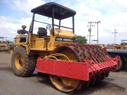 ขาย 595,0000 รถบด BOMAG W1102  2 เพลา ล้อหนาม เครืองดี ระบบสั่นเยี่ยม เอกสารเล่มทะเบียนรถสวยพร้อมใช้เอกสารพร้อมโอน รถอยู่ จ.กาณจนบุรี  090-772-3710 090-772-3708