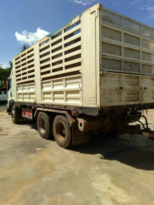 ขายด่วนรถพ่วง 18 ล้อ แม่-ลูก กระบะเหล็กคอกเกษตรดั้ม ISUZU 300 ปี.55 รถสวยพร้อมใช้ ราคาย้อมๆแค่185000