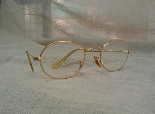 แว่นสายตายาว วินเทจ เรย์-แบน ยูเอสเอ ราคานักศึกษา! B&L RAY-BAN USA ค่าสายตา +275 แว่นสายตายาว วินเทจ เรย์-แบน ยูเอสเอ ราคานักศึกษา! B&L RAY-BAN USA ค่าสายตา +275