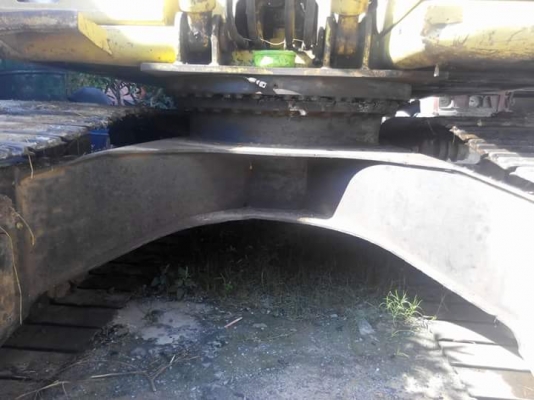 ขายแบคโฮKOMATSU  PC200~6 รถบ้านใช้งานได้ปกติช่วงล่างดีระบบไฟฟ้าครบเอกสารอินวอย