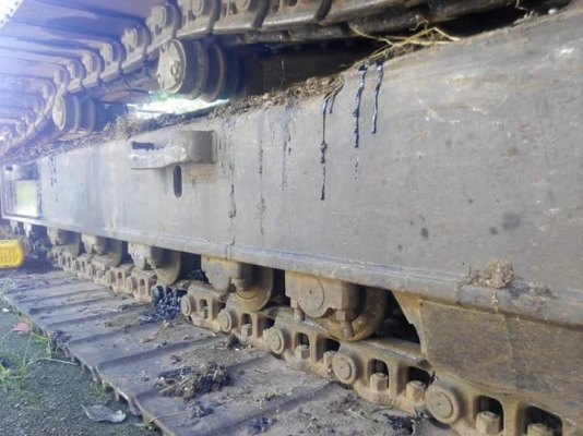 ขายแบคโฮKOMATSU  PC200~6 รถบ้านใช้งานได้ปกติช่วงล่างดีระบบไฟฟ้าครบเอกสารอินวอย